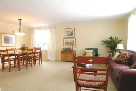 25 Charleston Rd, Toronto, M9B4M6 | Image 2