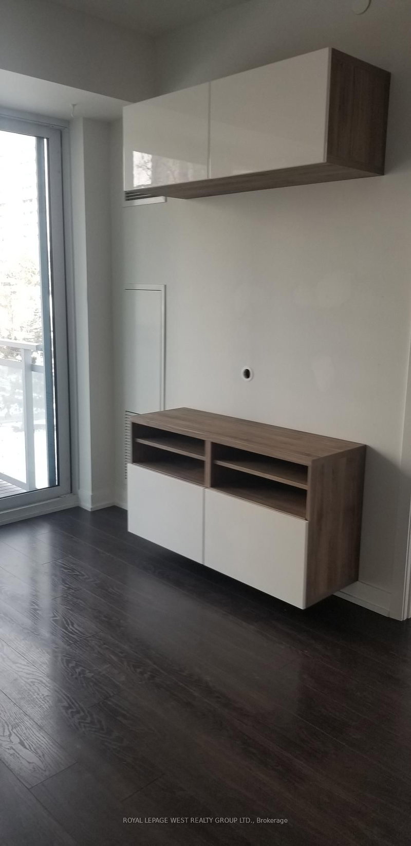 Room2