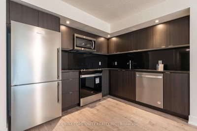 Unit 301 — 10 Eva Rd, Toronto - Etobicoke West Mall image-0-1