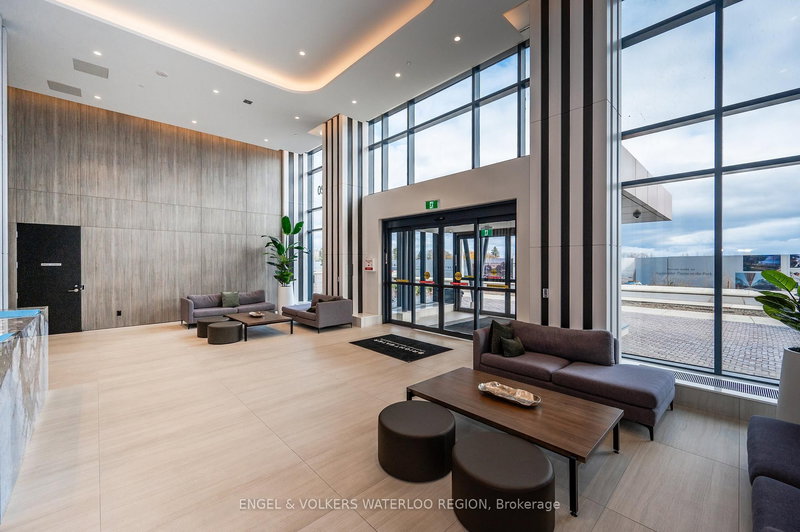 TH104 - 220 Missinnihe Way, Mississauga, L5H 0A9 | Image 3