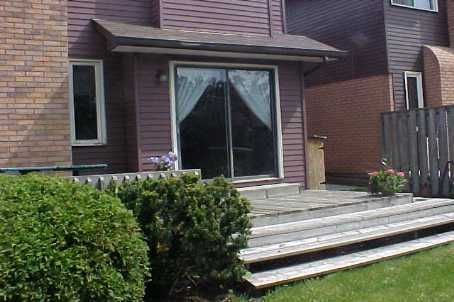 10 Mara Cres, Brampton, L6V4C4 | Image 2
