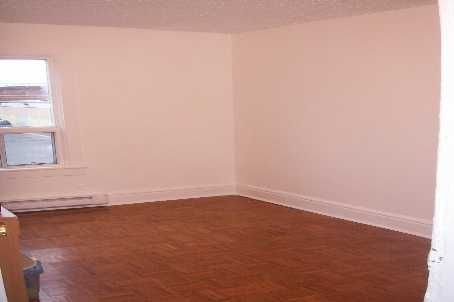 16 Brock Ave, Toronto, M6K2K8 | Image 3