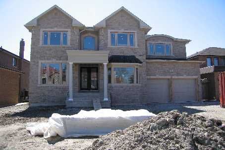 3414 Joan Dr, Mississauga, L5B1T5 | Image 2