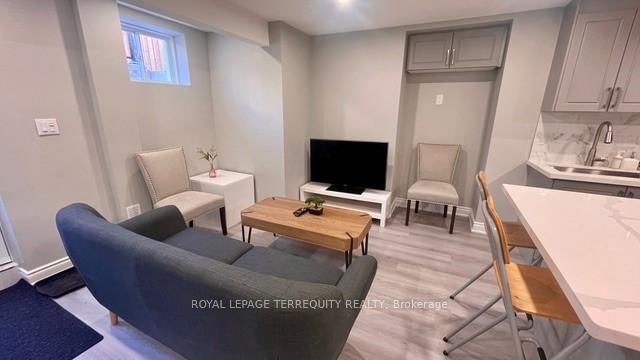 BSMNT - 210 Zachary Cres, Oakville, L6H 0W2 | Image 3