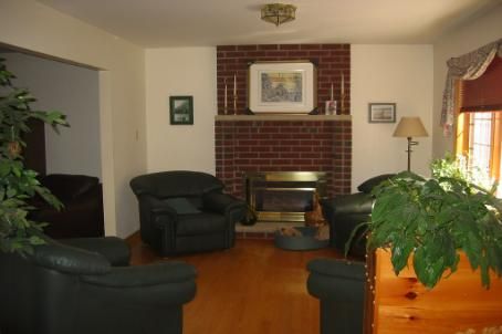 164 Morningside Ave, Toronto, M6S1E3 | Image 2