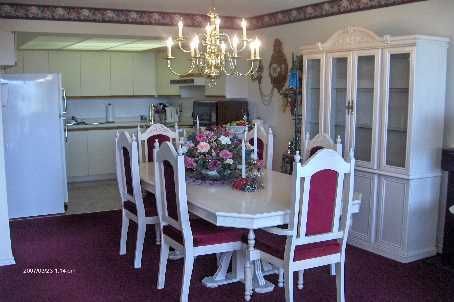 306 - 310 Mill St S, Brampton, L6Y3B1 | Image 2