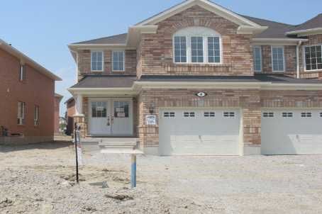 4 Parisian Rd, Brampton, L6P2S8 | Image 2