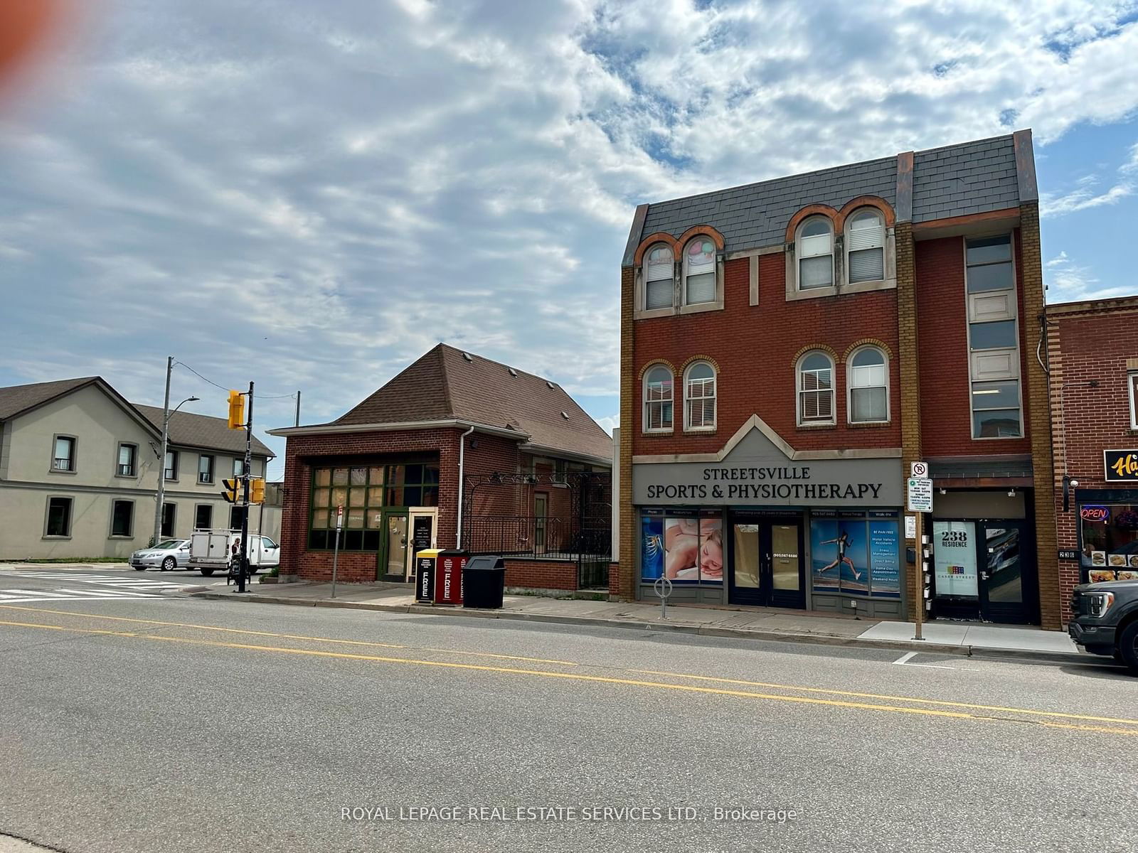 Commercial/Retail for lease at Main-238 Queen Street, Mississauga, Streetsville, L5M 1L5 - MLS: W11438094