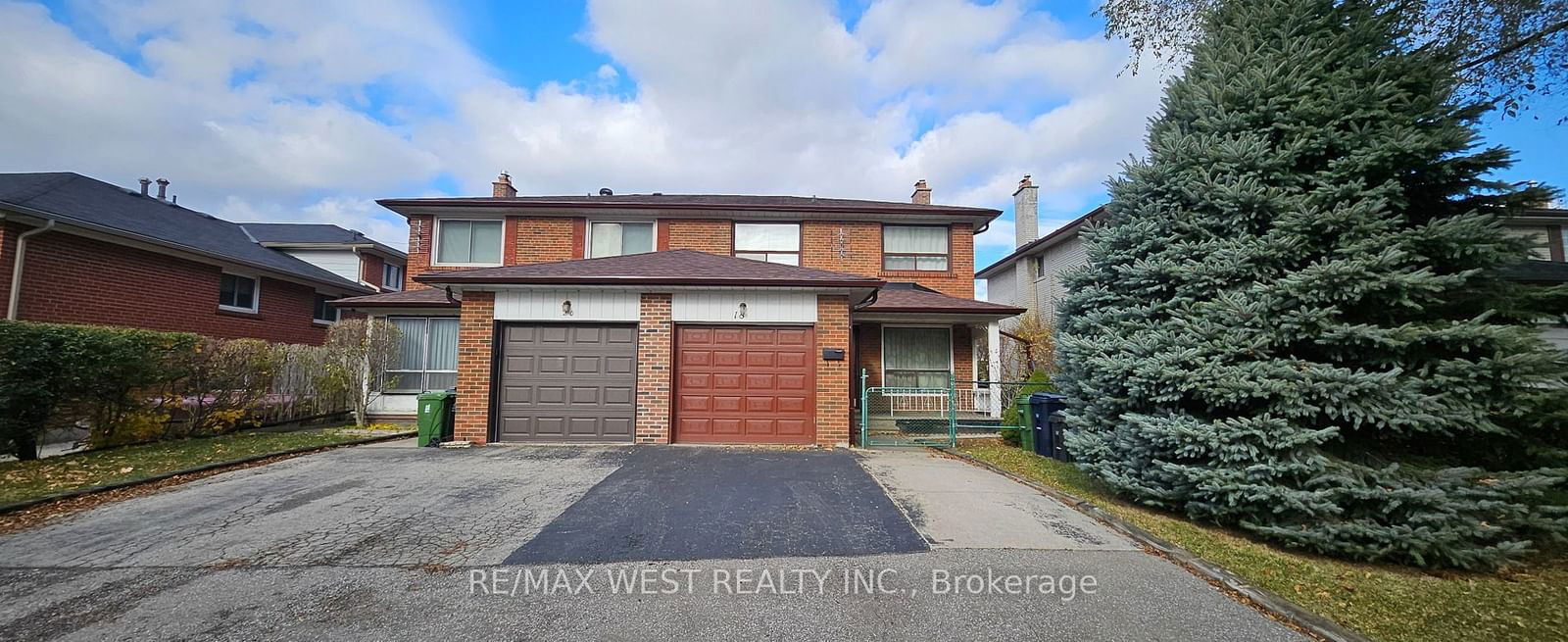 Building at 18 Richgrove Drive, Toronto, Willowridge-Martingrove-Richview