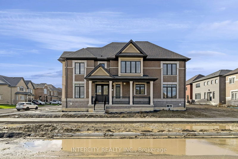 Unit Lot 107 — 10 Tetley Rd, Brampton - Sandringham-Wellington image-0-0