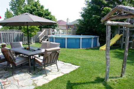 82 Ready Crt, Brampton, L6Y4T4 | Image 2