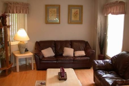 82 Ready Crt, Brampton, L6Y4T4 | Image 3