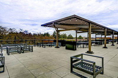 Unit 227 — 1575 Lakeshore Rd, Mississauga - Clarkson image-0-2