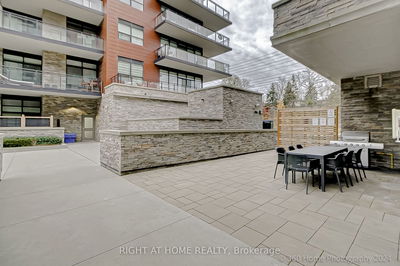 Unit 227 — 1575 Lakeshore Rd, Mississauga - Clarkson image-0-4