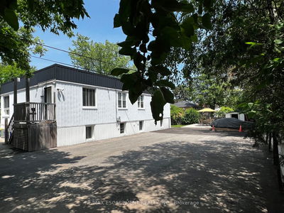 2336 Mountainside Dr, Burlington - Mountainside image-0-3