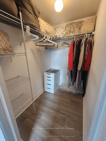 707 - 215 Queen St E, Brampton, L6Y 1M6 | Image 3