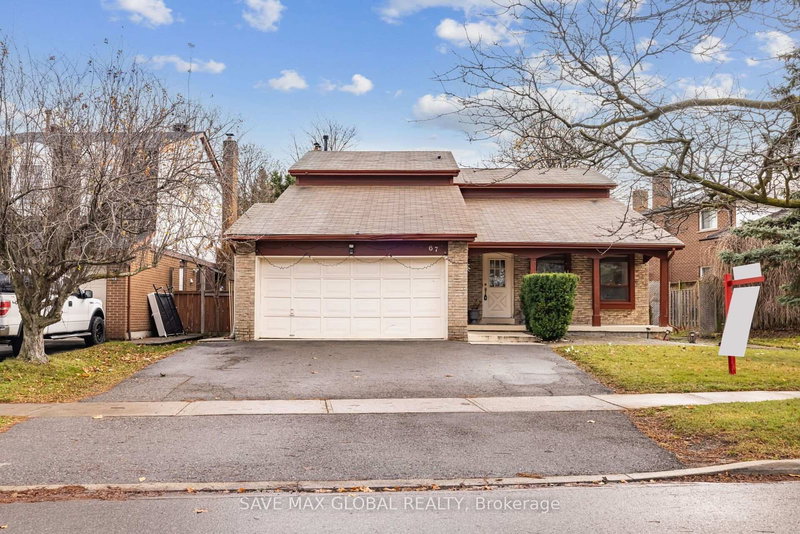 67 Massey St, Brampton, L6S 3A3 | Image 2