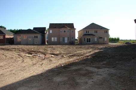 118 Niagara Tr, Halton Hills, L7G0A8 | Image 2