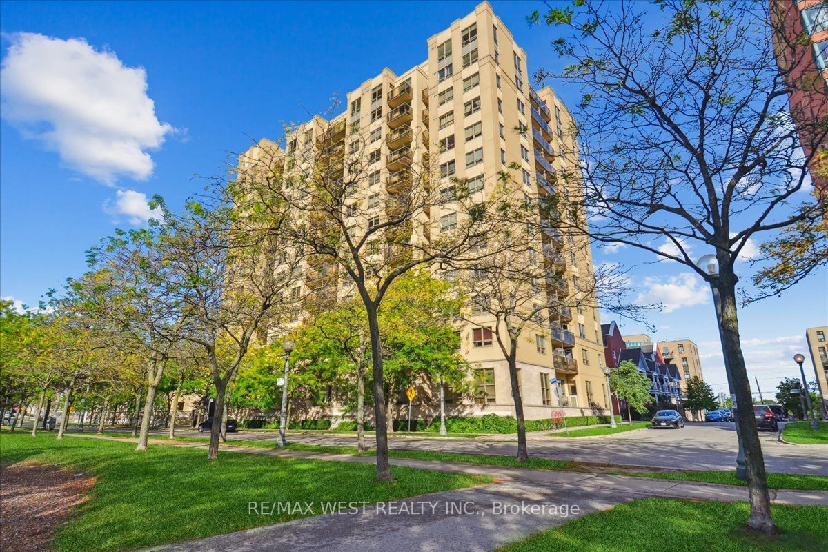 Building at 4 Elsinore Path, Toronto, New Toronto