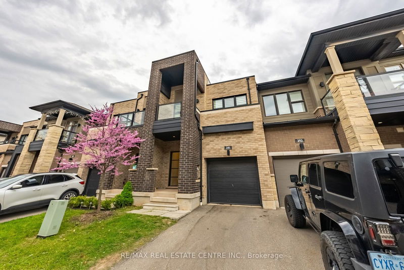 391 Athabasca Common, Oakville, Ontario (MLS W11824530)