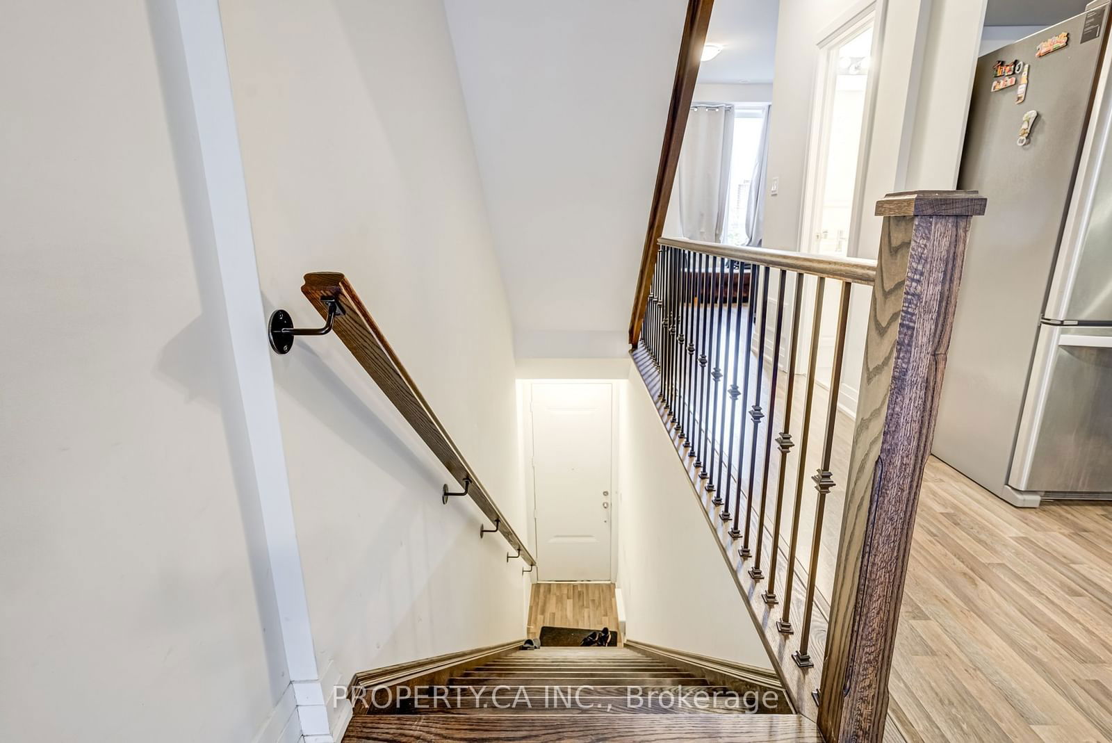 Townhouse leased at 2-1776A Lawrence Avenue, Toronto, Rustic, M6L 1C7 - MLS: W11824988