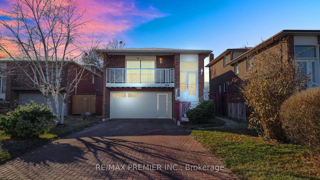 105 Fairglen Avenue