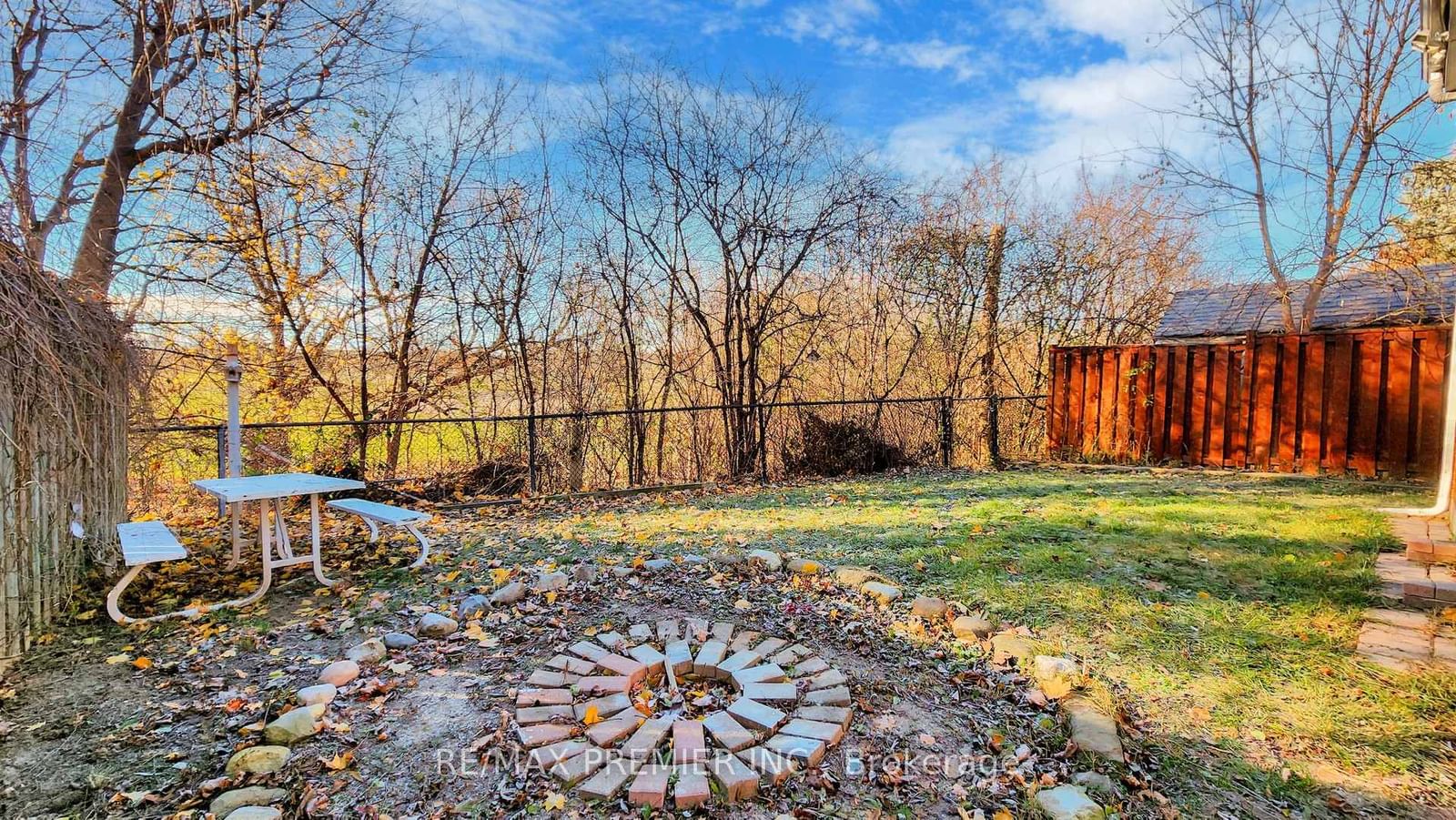 Listing Image 39