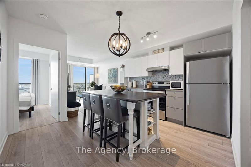 home for lease on A603-3210 DAKOTA