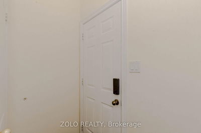 2257 Manor Hill Dr, Mississauga - Central Erin Mills image-0-4