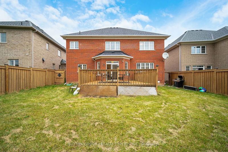 8 Decorso Dr, Brampton - Bram East image-0-0