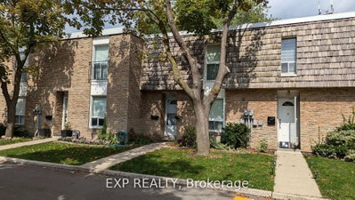 Townhouse leased at 106-701 Burnhamthorpe Road, Toronto, Ontario, M9C 2Z6 - Markland Wood - MLS: W11881891