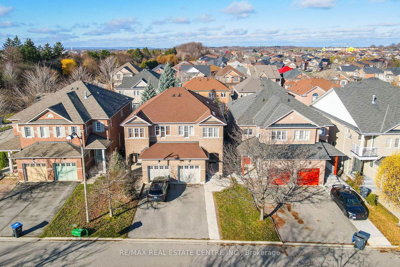 31 Martree Cres, Brampton - Madoc image-0-0