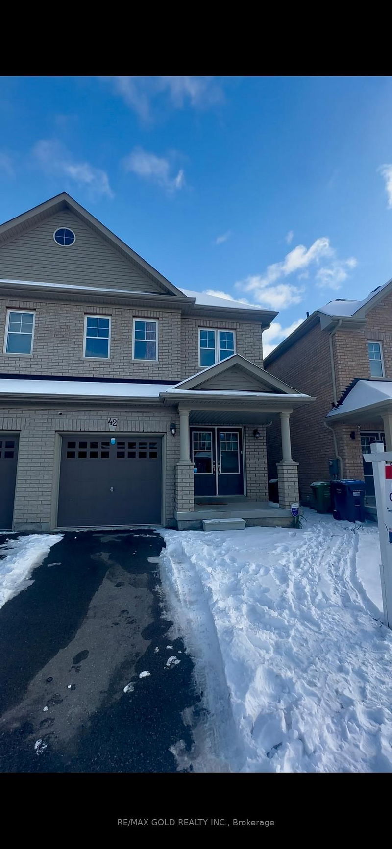 home for sale on 42 Lanark Circle