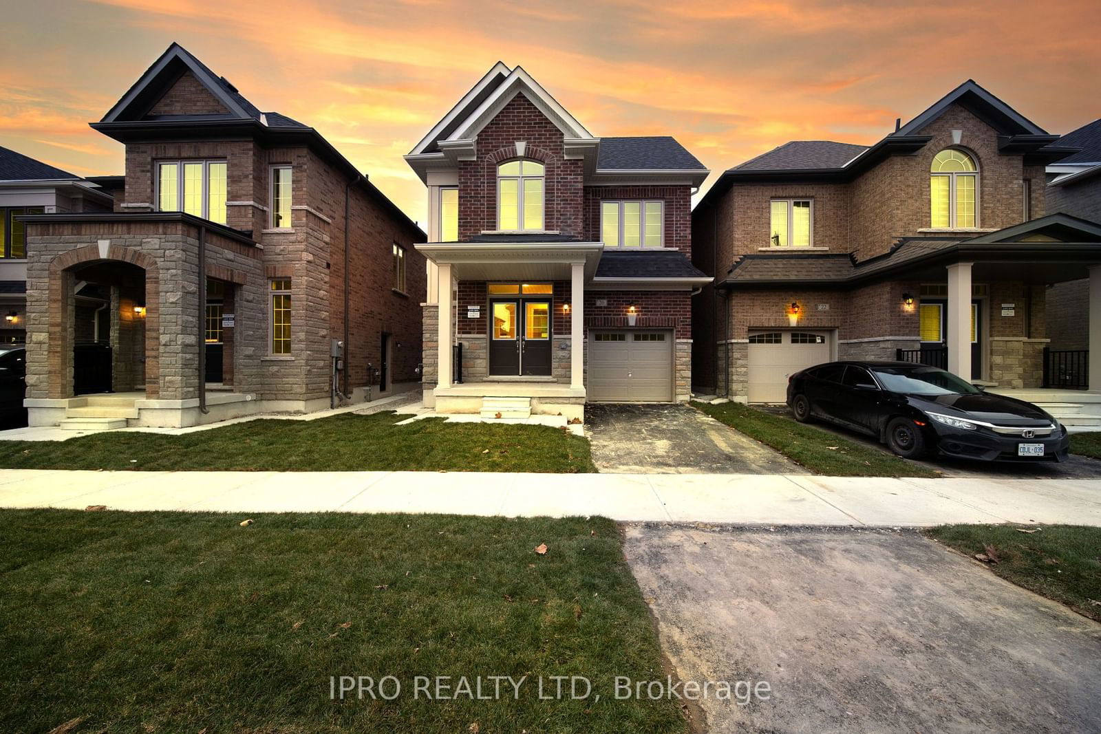 Detached House for sale at 20 Cobriza Crescent, Brampton, Northwest Brampton, L7A 5A6 - MLS: W11884293