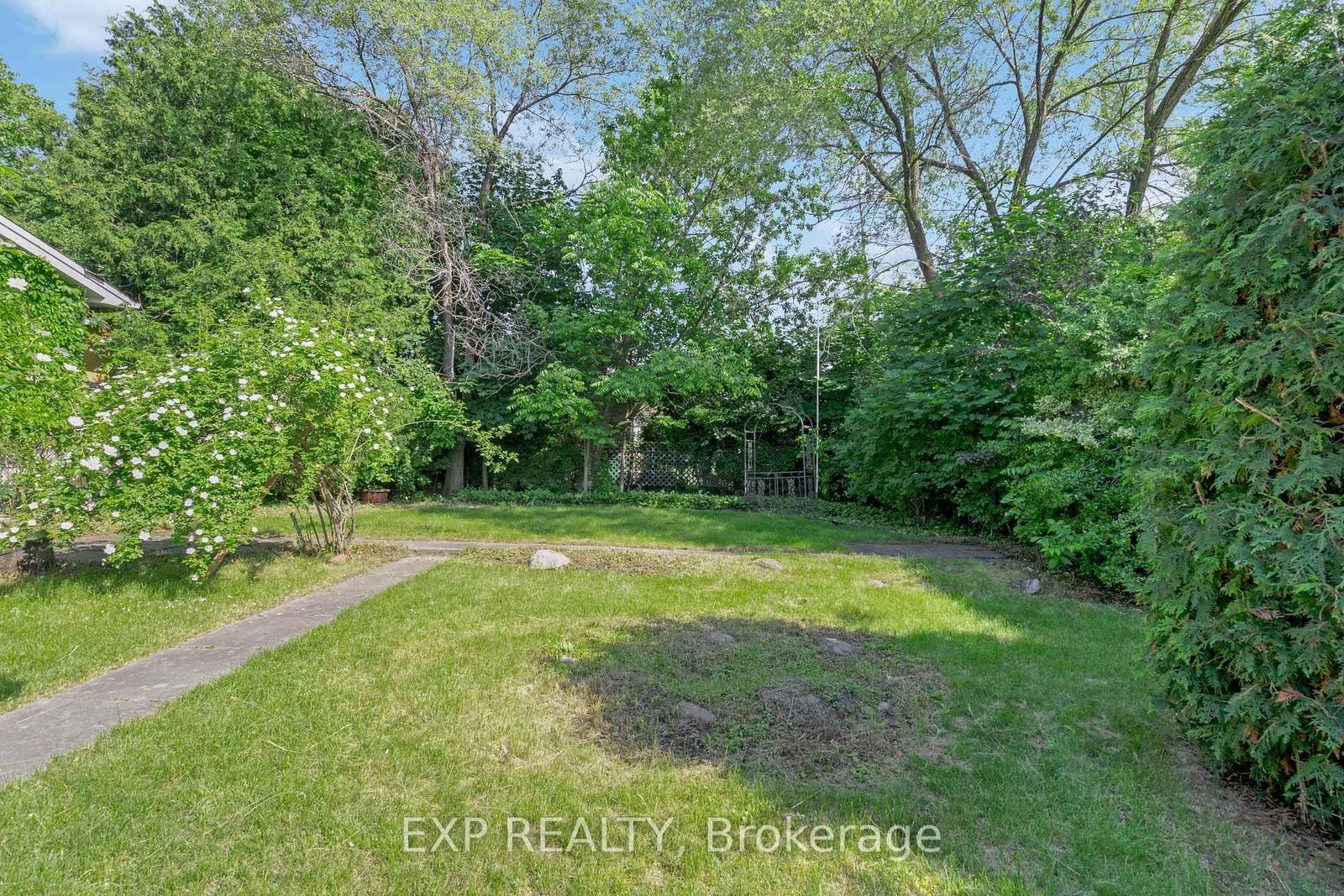 Listing Image 36