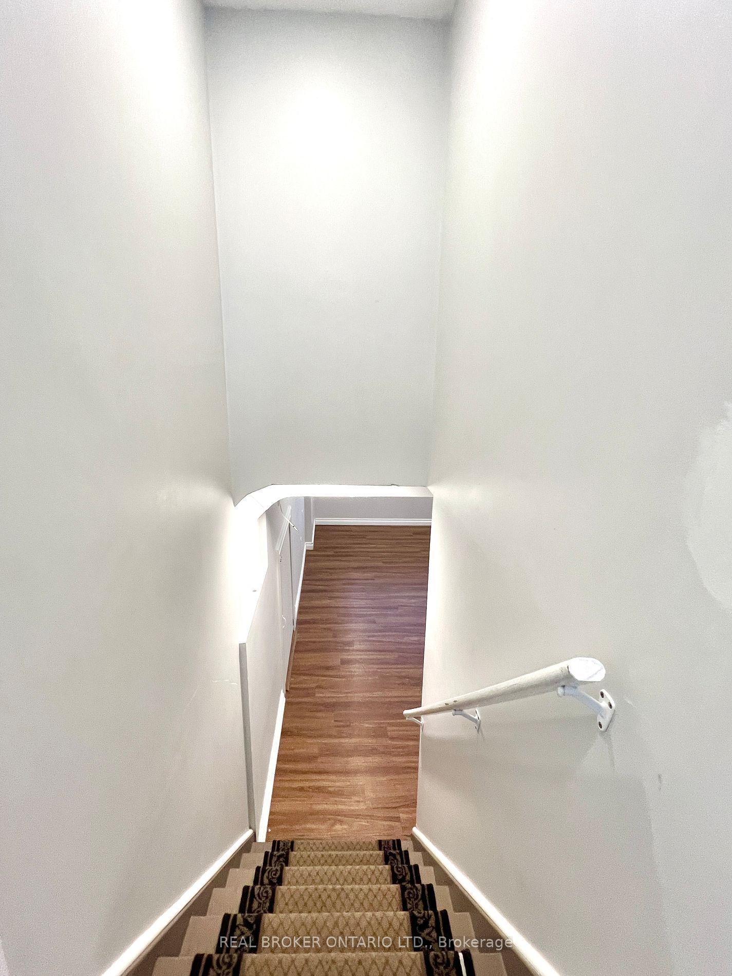 Detached House leased at BSMT-5285 Woodhaven Court, Burlington, Appleby, L7L 3T7 - MLS: W11884925