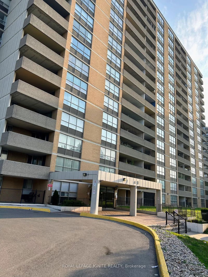 home for sale on 910-40 Panorama Court