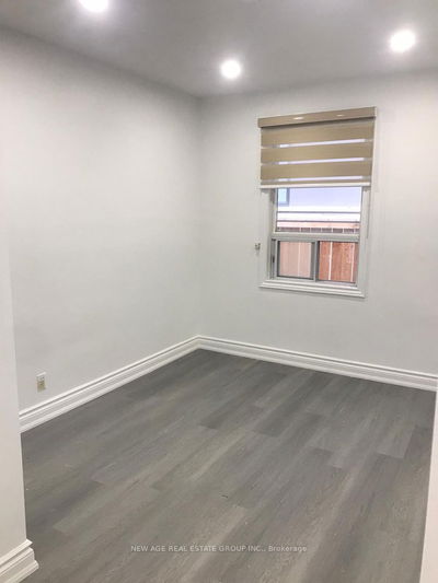21 Pine Ave, Mississauga - Port Credit image-0-3