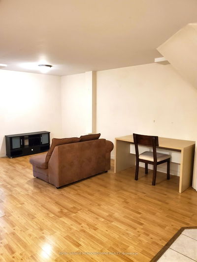 Unit BSMT — 794 Khan Cres, Mississauga - East Credit image-0-3