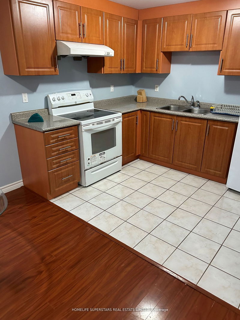Unit BSMT — 631 Deckhouse Crt, Mississauga - Meadowvale Village image-0-0