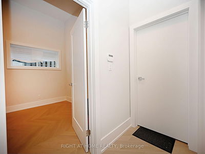 50A Woodlawn Ave, Mississauga - Port Credit image-0-4