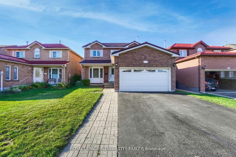 11 Burnhope(upper level) Dr, Brampton - Northwood Park image-0-0
