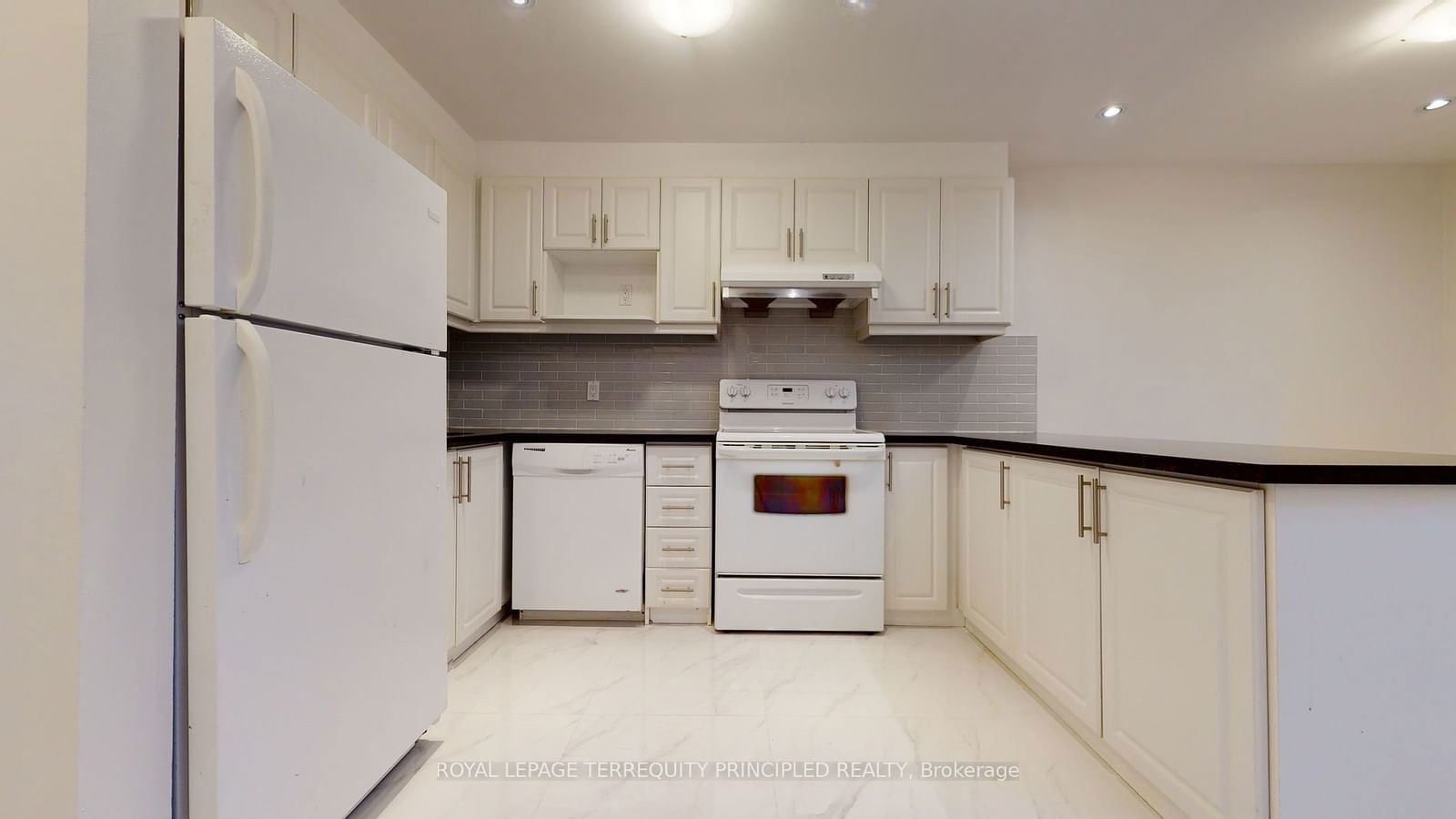 Semi-Detached House leased at 2-379 Jane Street, Toronto, Runnymede-Bloor West Village, M6S 3Z3 - MLS: W11886420