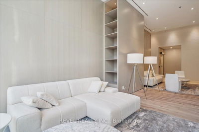 Unit 1910 — 370 Martha St, Burlington - Brant image-0-3