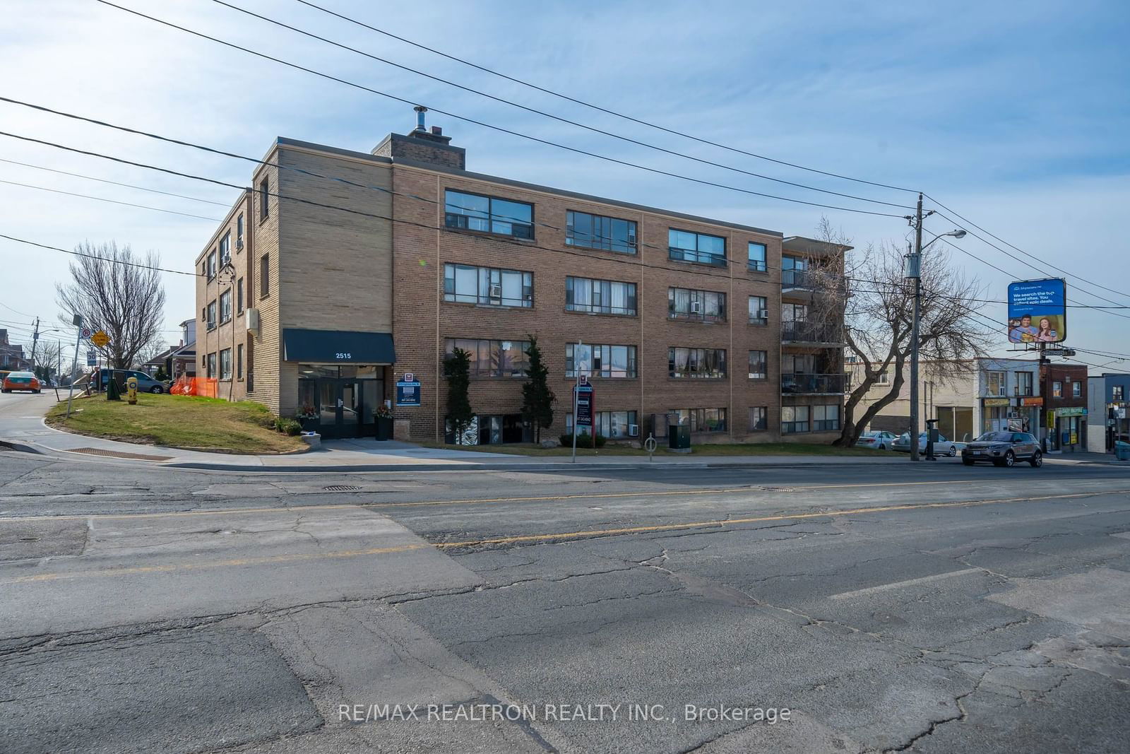 Condo leased at 106-2507 Eglinton Avenue, Toronto, Keelesdale-Eglinton West, M1K 2R1 - MLS: W11888338