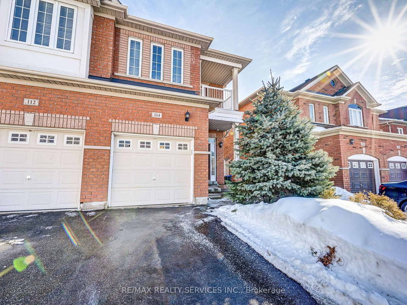 114 Rocky Point Cres, Brampton, L6V 4R8 | Image 2