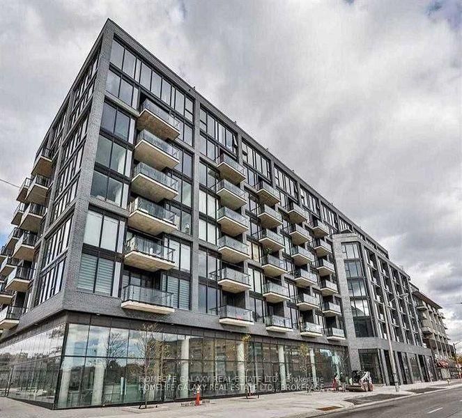 home for lease on 713-7 Smith Crescent