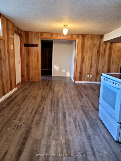 Unit bsmnt — 50 Whitburn Cres, Toronto - Downsview-Roding-CFB image-0-2