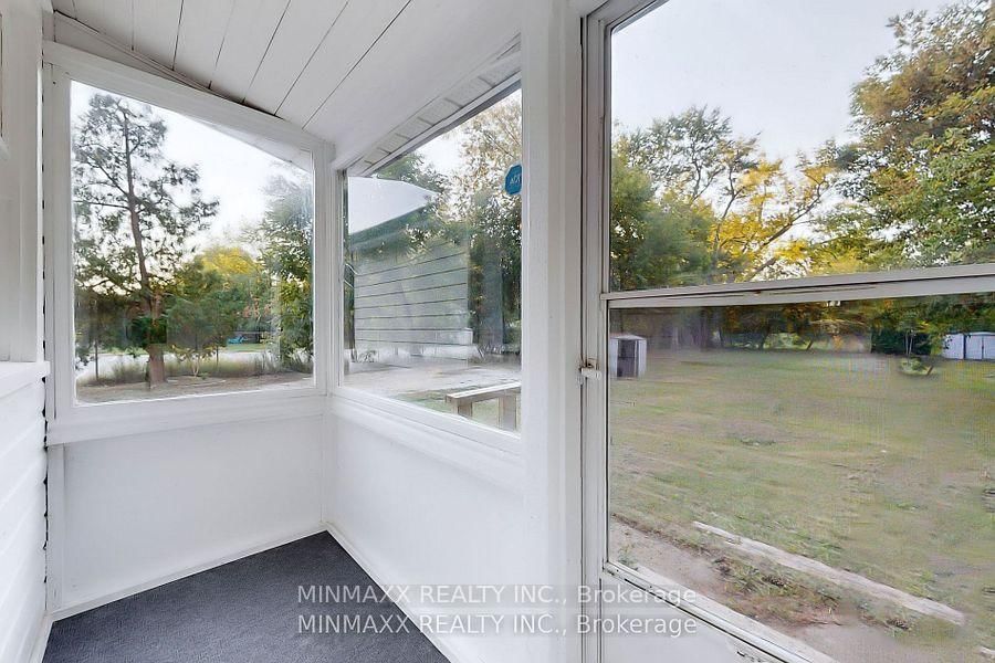 Listing Image 32