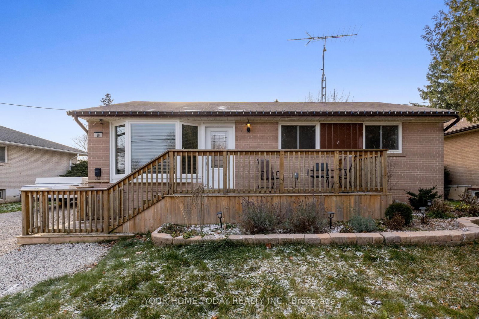 Listing Image 3